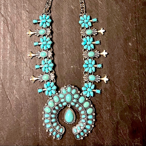 New Turquoise Squash Blossom Necklace - Picture 4 of 6